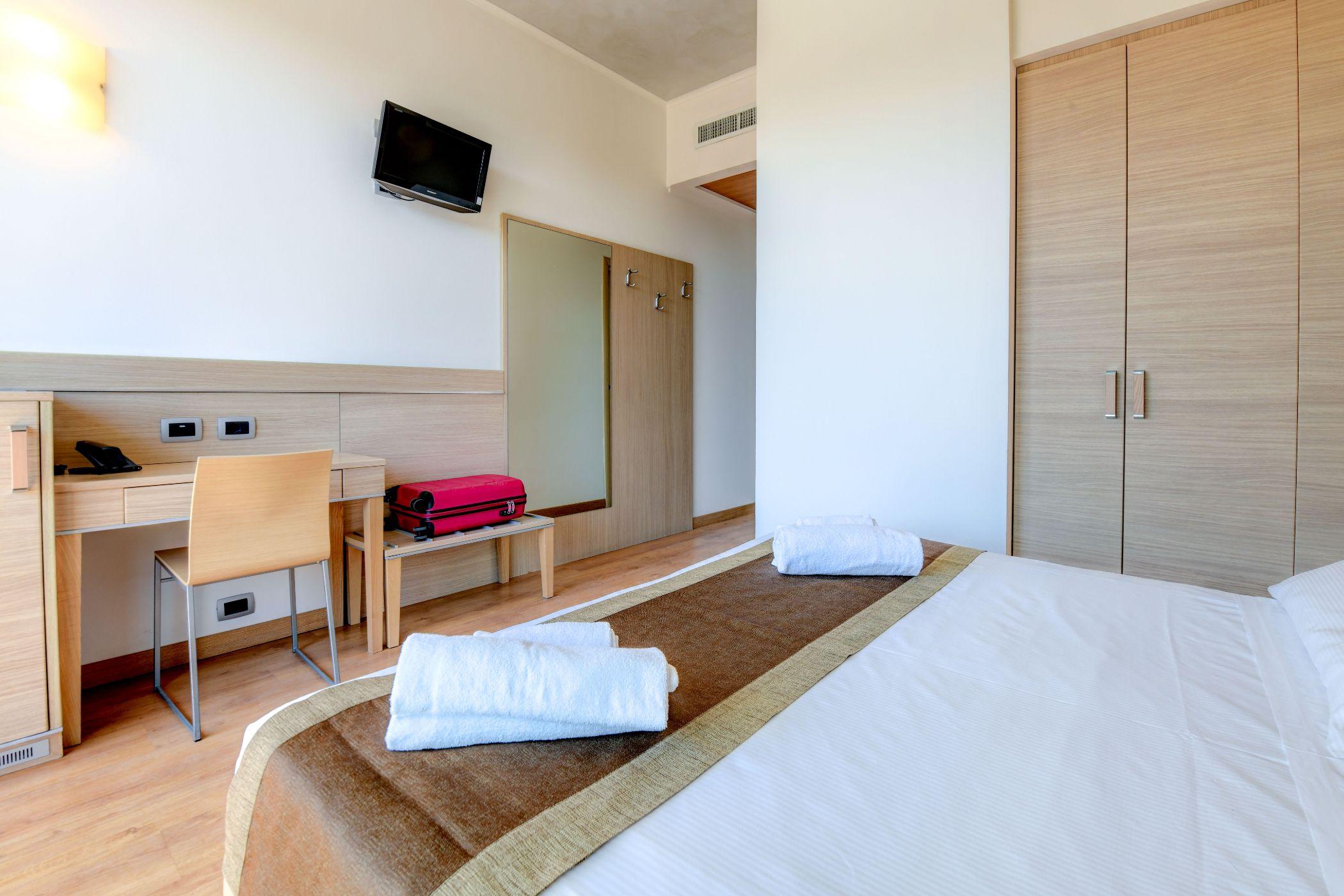 Hotel Rivus Peschiera del Garda Esterno foto
